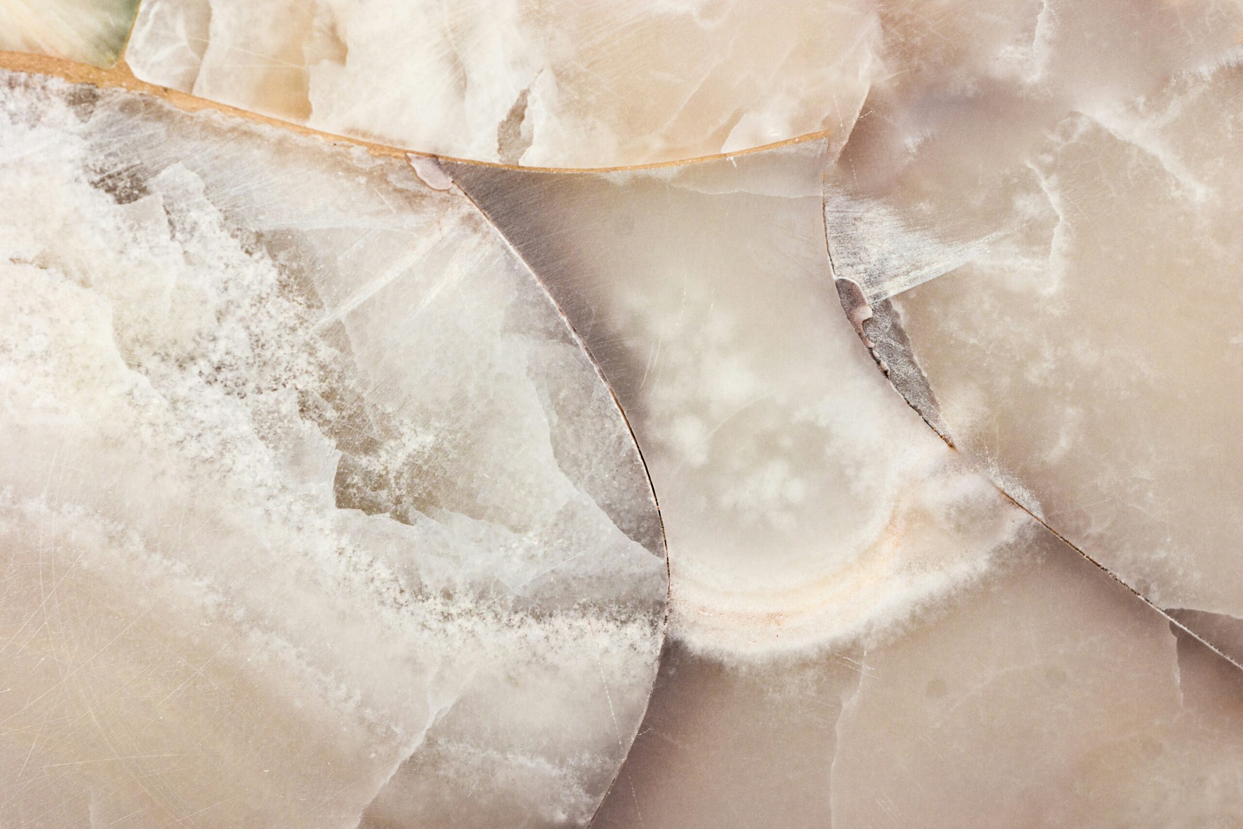 How to Choose Materials for a Luxury Home Interior: A Designer’s Guide